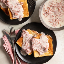Dinner - Taste of home chipped beef on toast recipes